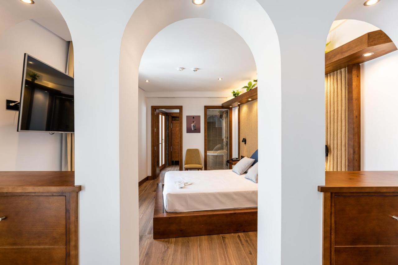 Hotel Antantie Conil De La Frontera Luaran gambar